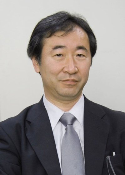Такааки Кадзита, в настоящее время директор Института изучения космических лучей и сотрудник Токийского университета